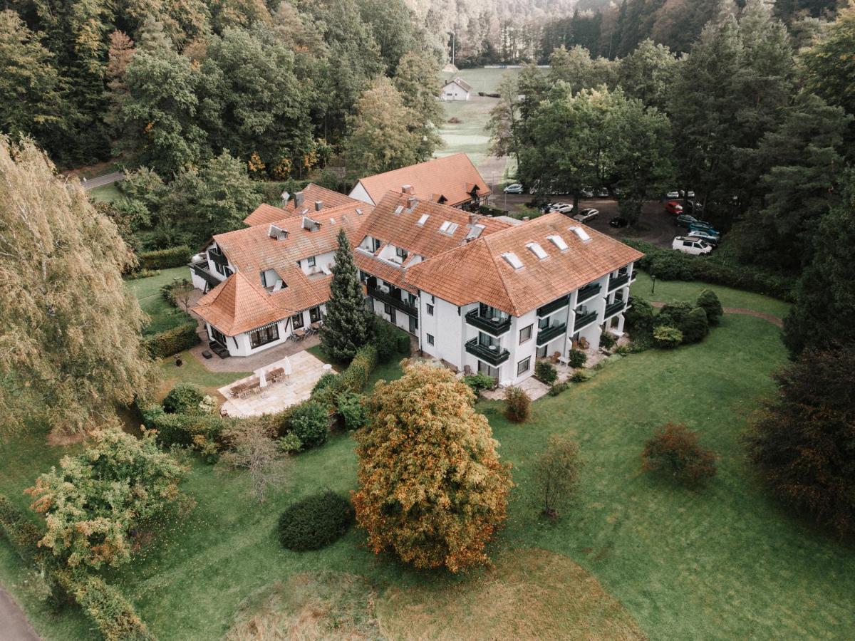 Landhotel Waldhaus Laubach  Екстер'єр фото