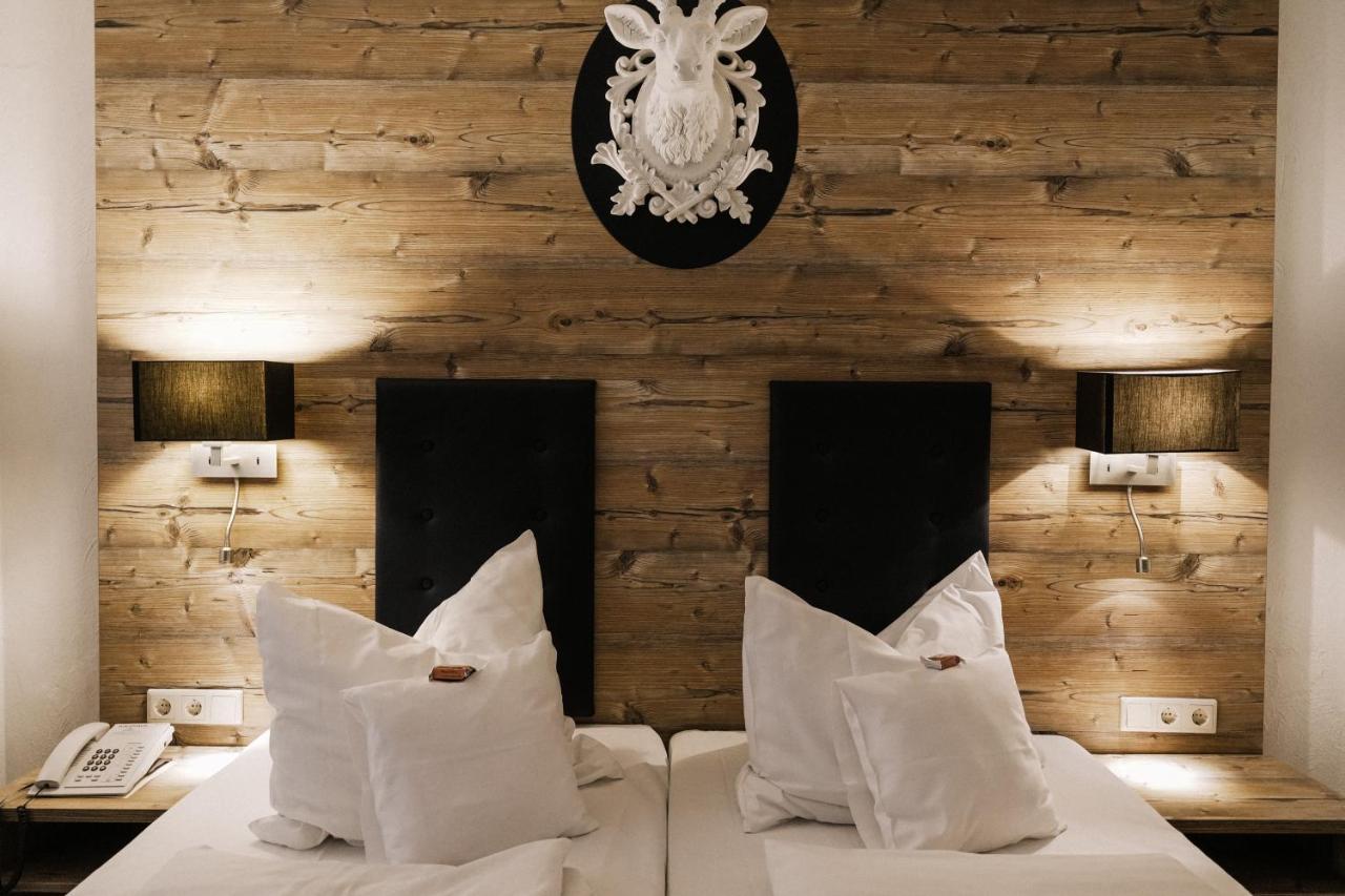 Landhotel Waldhaus Laubach  Екстер'єр фото