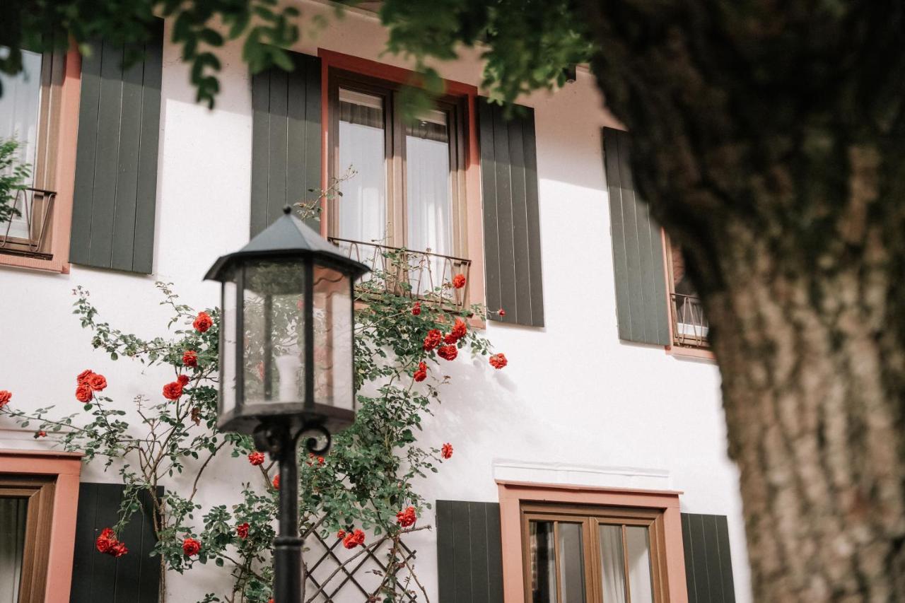 Landhotel Waldhaus Laubach  Екстер'єр фото