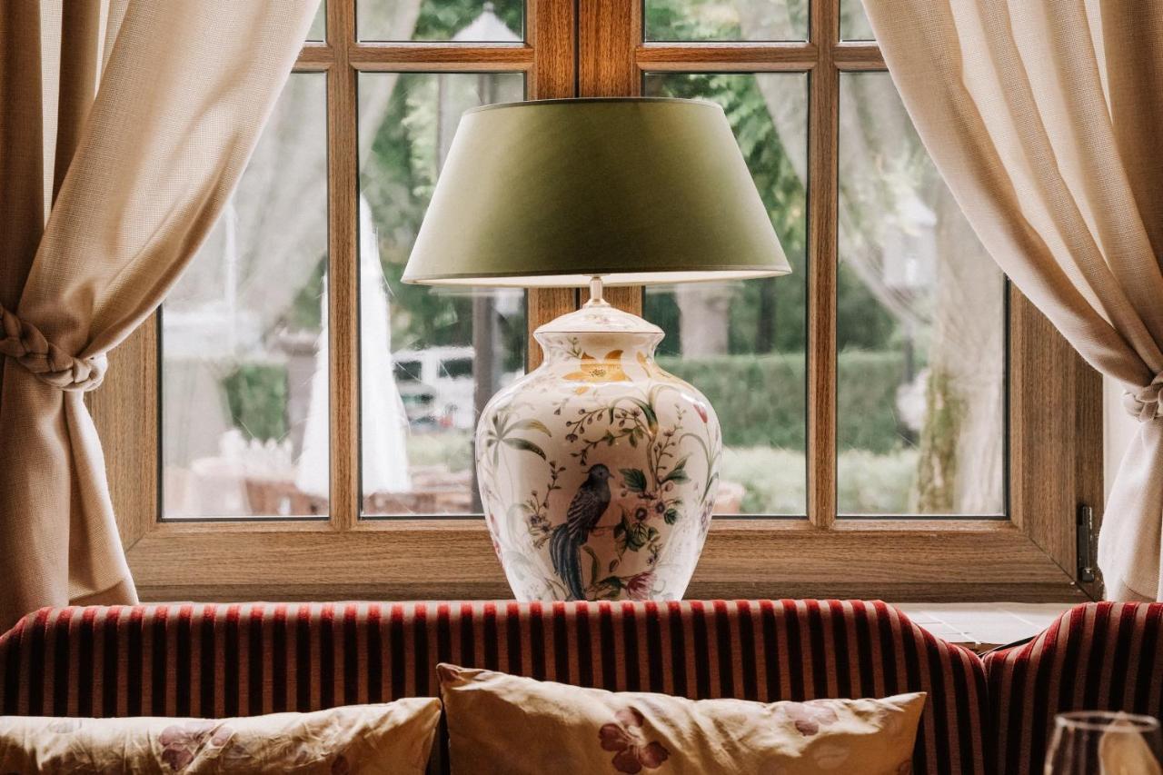 Landhotel Waldhaus Laubach  Екстер'єр фото